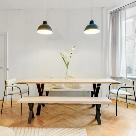 דירה Stylish Flat - 200m2 Of Comfort *