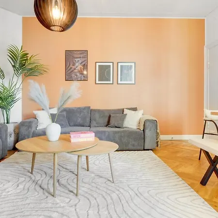 شقة Stylish Flat - 200m2 Of Comfort