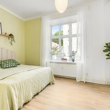 Stylish Flat - 200m2 Of Comfort *
